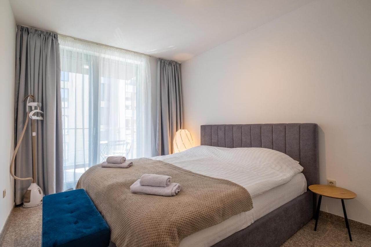 Julie'S Sunny Cozy Apartment With Balcony Sofia Exterior foto